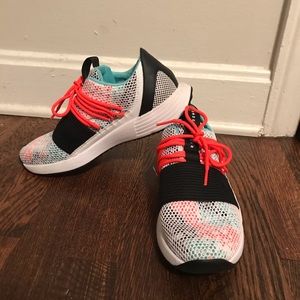 Under Armor women’s Breathe shoe- 7.5